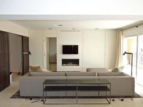 Palais View